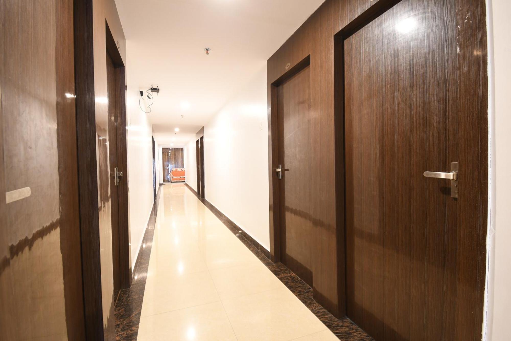 Hotel Jyoti International Asansol Экстерьер фото