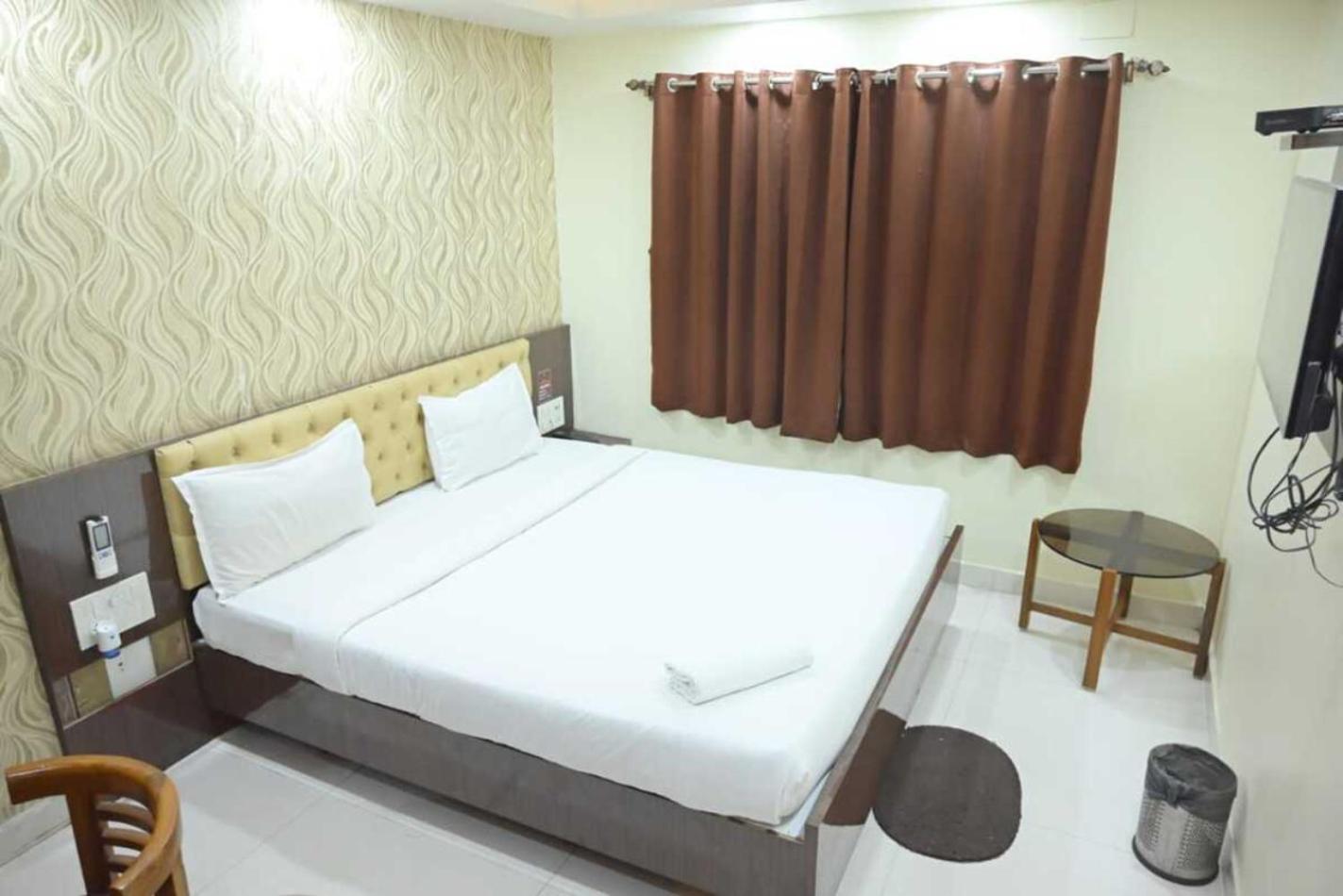 Hotel Jyoti International Asansol Экстерьер фото